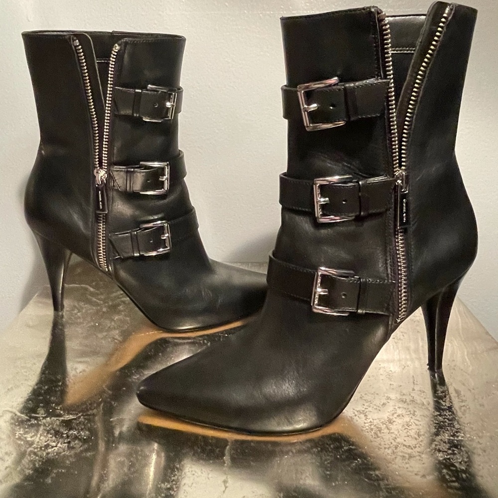 Michael Kors Lori Boots